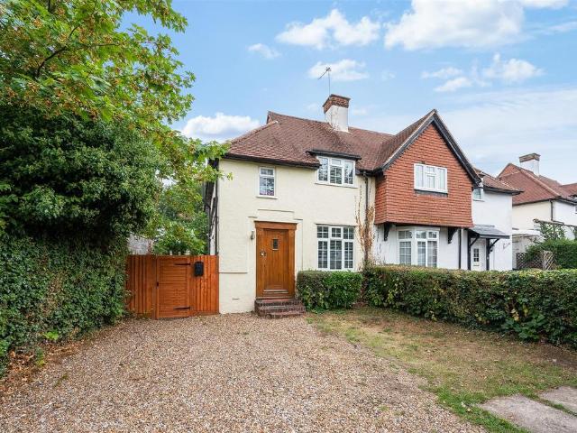 House for sale in Nork, Red Hill