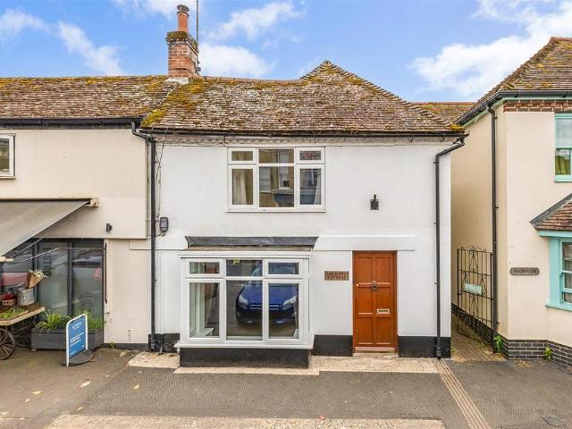 House for sale in Barton Stacey, Hampshire
