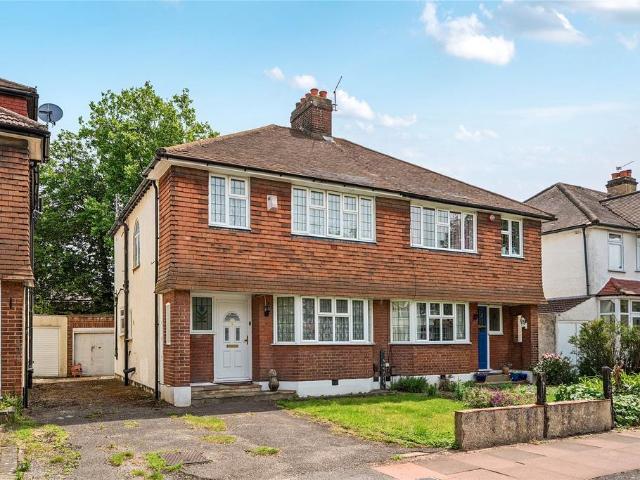 House for sale in Elmers End, Greater London