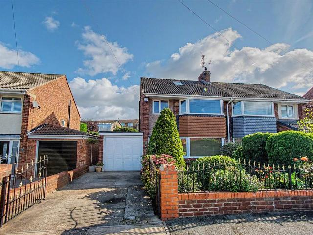 House for sale in Elstob Farm Estate, Tyne And Wear