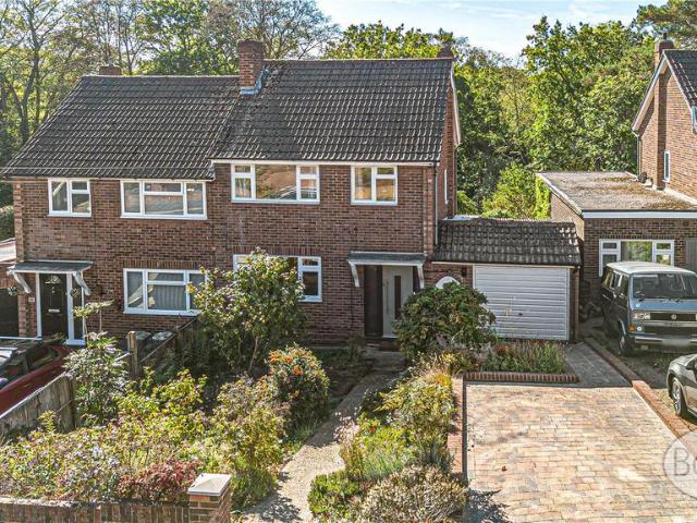 House for sale in Hermitage Woods, Woking