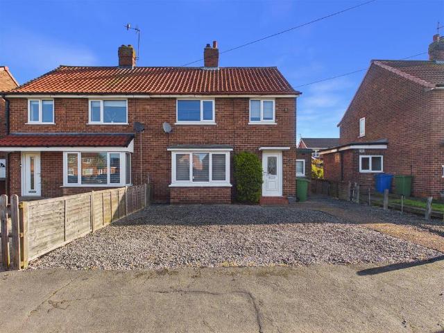 House for sale in Elloughton-cum-Brough, Brough