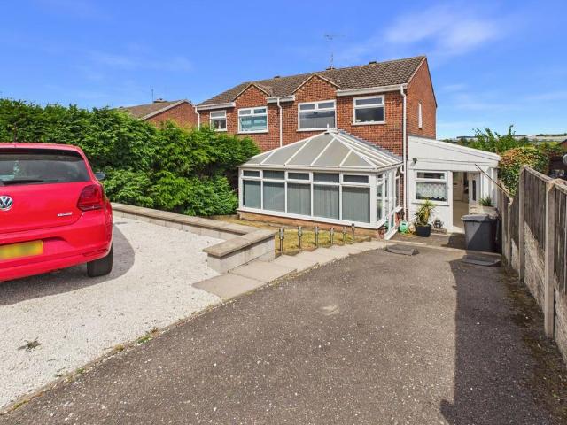House for sale in Elmton, East Midlands