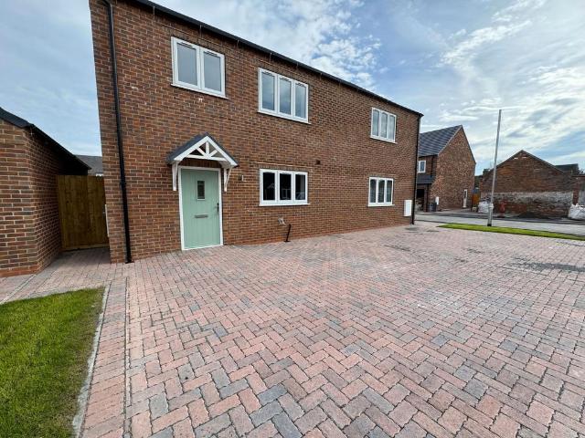 House for sale in Beamhurst, Staffordshire