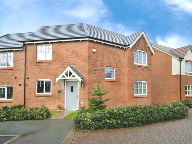 House for sale in Donington Le Heath, Leicestershire