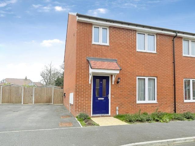 House for sale in Dale Hill, Essex