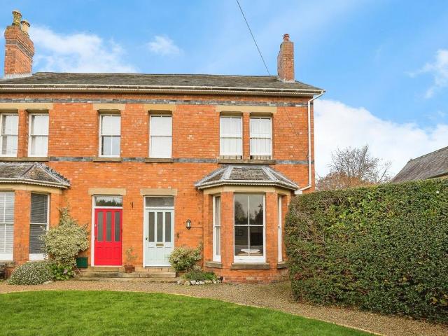 House for sale in Oswestry, Shropshire