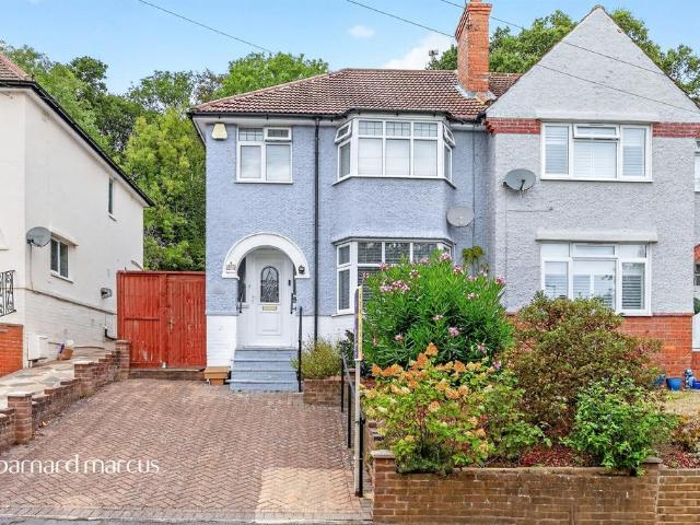 House for sale in London Borough of Croydon, Selsdon