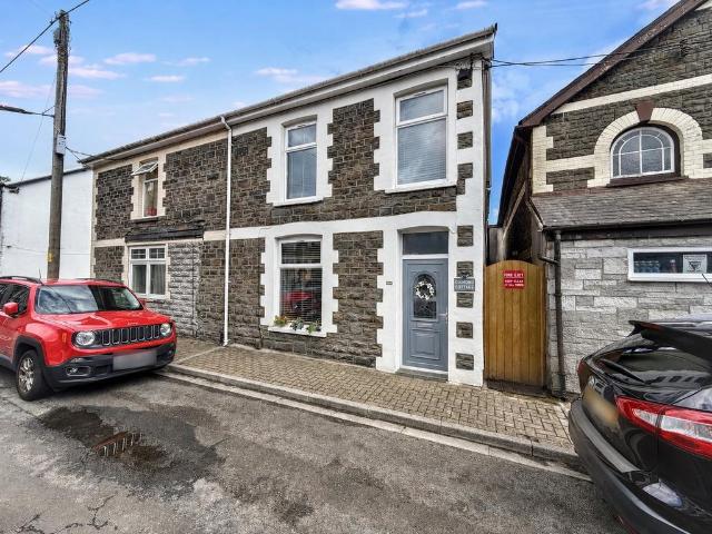 House for sale in Pontypridd, Wales