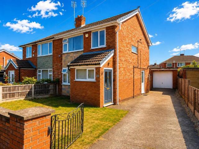 House for sale in Little Mountain, Wales