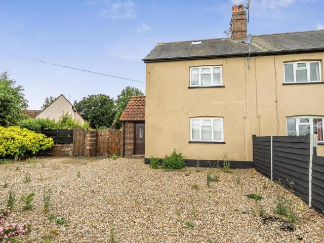 House for sale in Felsted, Duton Hill
