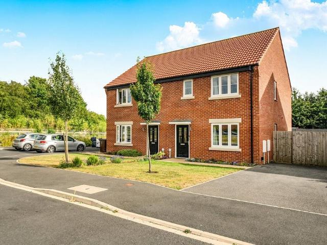 House for sale in Thorp Arch, West Yorkshire