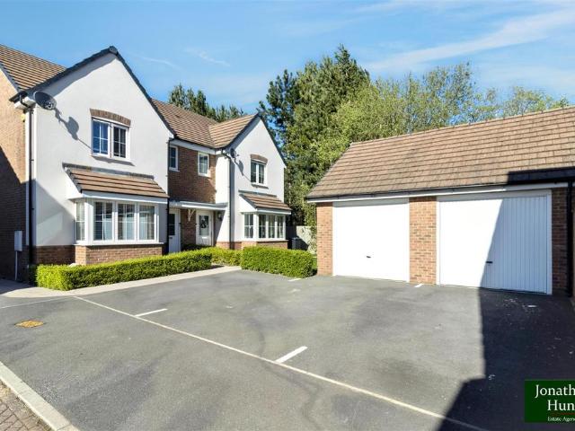 House for sale in Colliers End, Hertfordshire