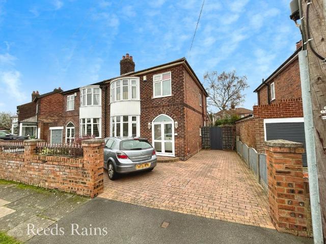 House for sale in Farnworth, Widnes