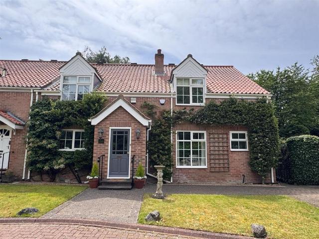 House for sale in Elloughton-cum-Brough, Elloughton