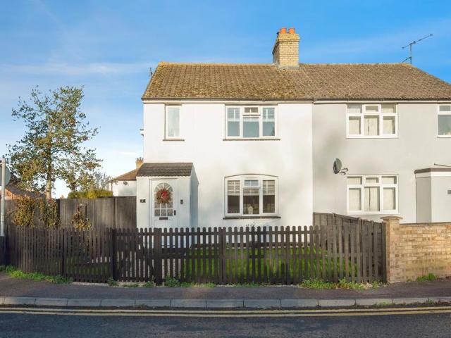 House for sale in Arlesey, Bedfordshire
