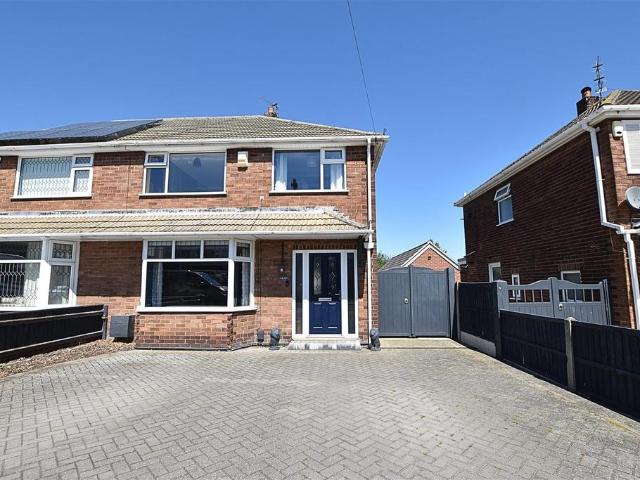 House for sale in Scartho, North East Lincolnshire