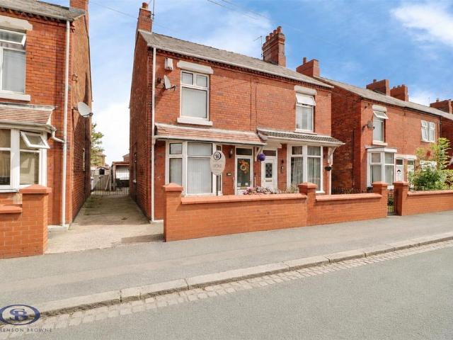 House for sale in Hammond Street