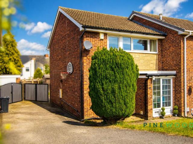 House for sale in Brackenfield, East Midlands