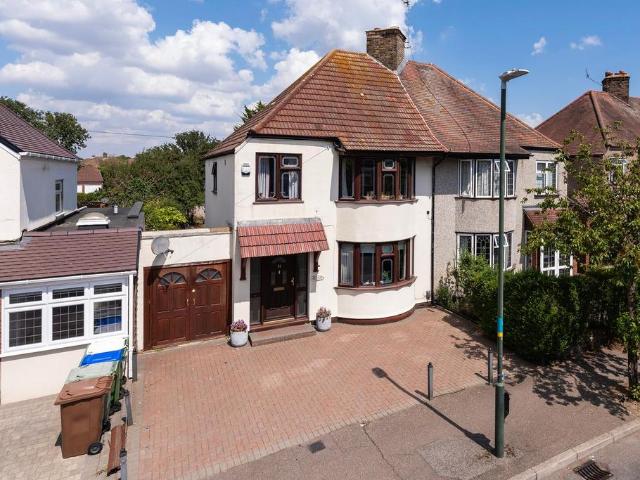 House for sale in Crook Log, Welling