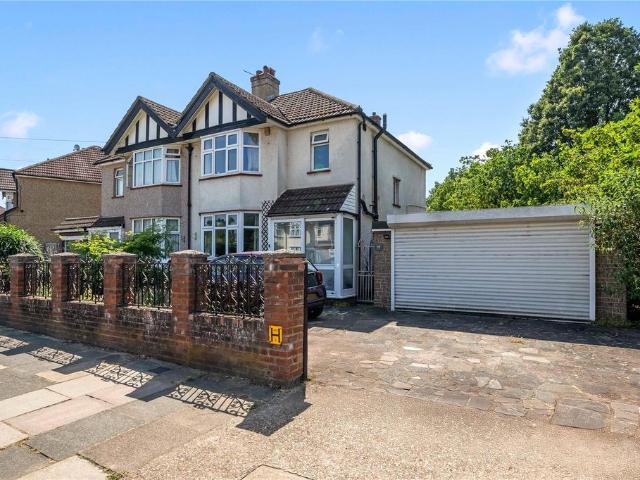 House for sale in Berrylands, Greater London