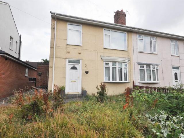House for sale in Forest Hall, North Tyneside
