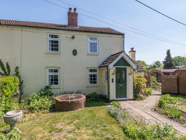 House for sale in Bentley, Chelmondiston