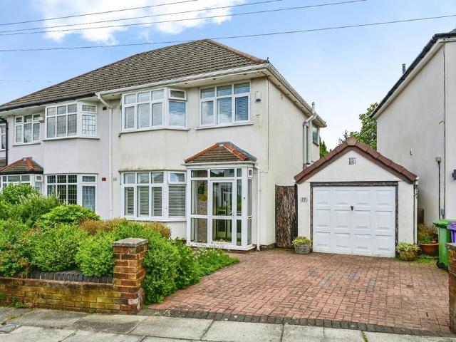 House for sale in Calderstones