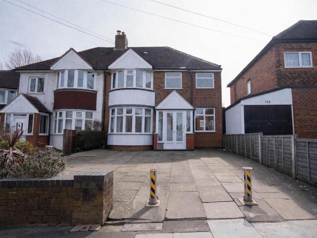 House for sale in West Midlands