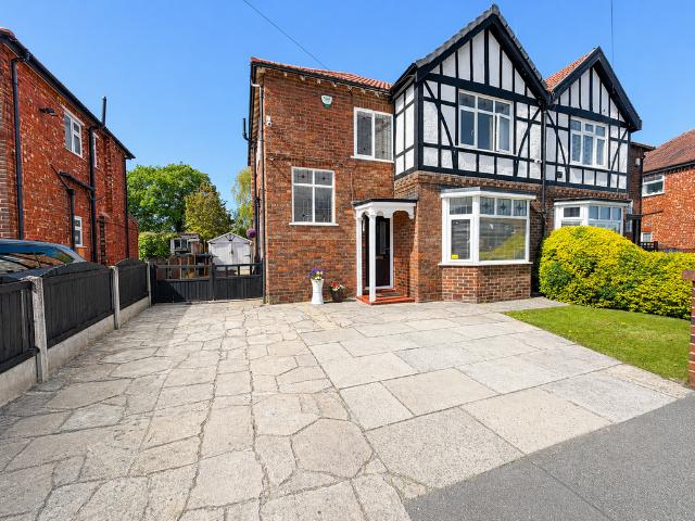 House for sale in Heald Green, Greater Manchester