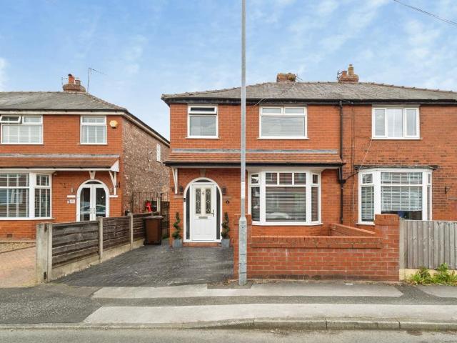 House for sale in Greenheys, Greater Manchester