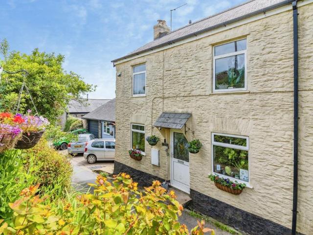 House for sale in Strode, Devon
