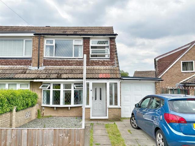 House for sale in Westleigh, Wigan
