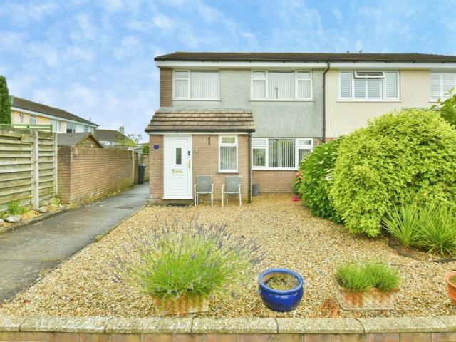 House for sale in Wearde Quay, Saltash
