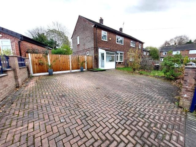 House for sale in Sedgley Park, Bury