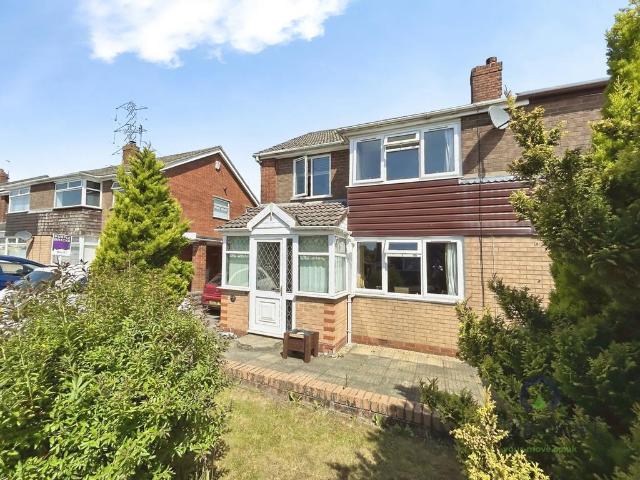 House for sale in Kingsley Moor, Staffordshire
