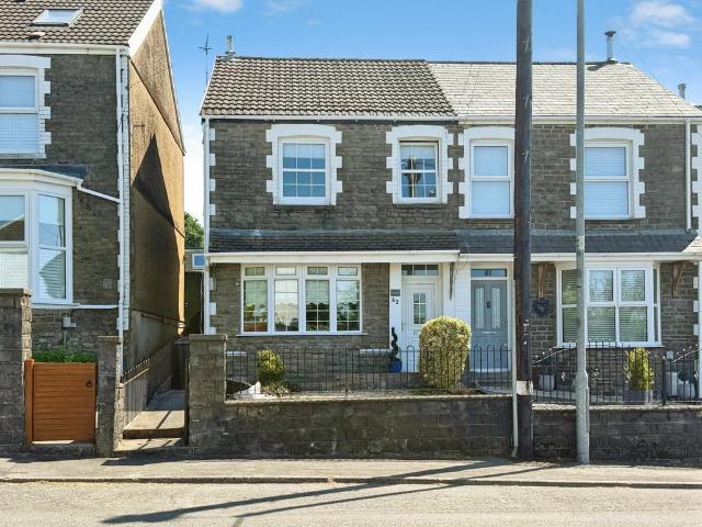 House for sale in Blaenhonddan, Neath