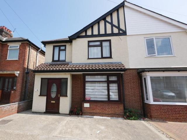 House for sale in Castle Hill, Key Street