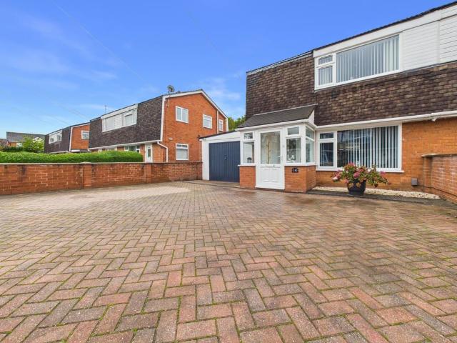House for sale in Muxton