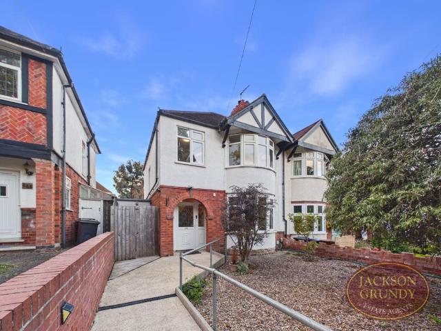 House for sale in Far Cotton and Delapre, Far Cotton