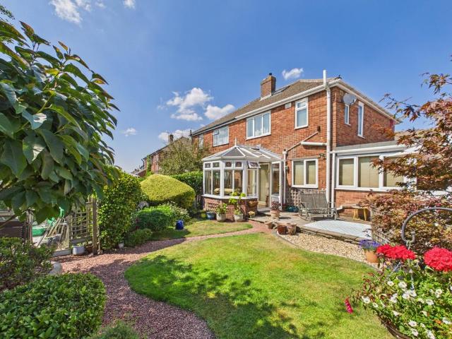 House for sale in Brackenfield, East Midlands