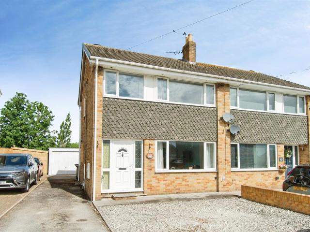 House for sale in Normanton and Altofts, Altofts