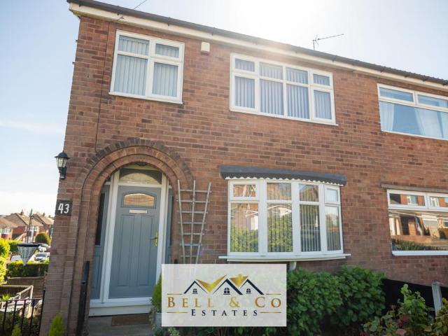 House for sale in Aston cum Aughton, Aston