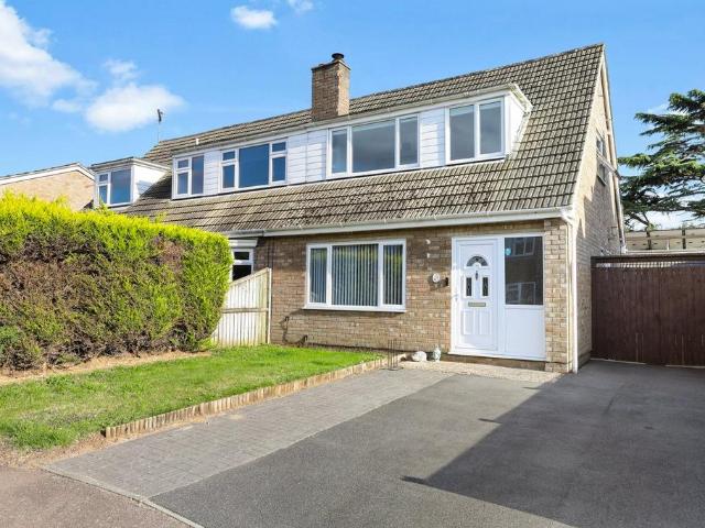 House for sale in Dale Hill, Essex