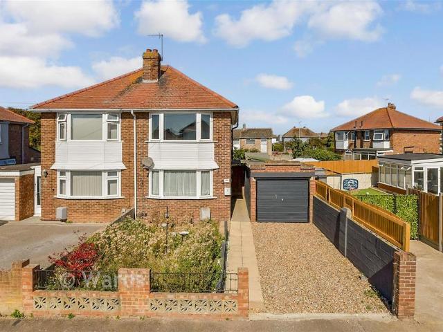 House for sale in Newington, Acol
