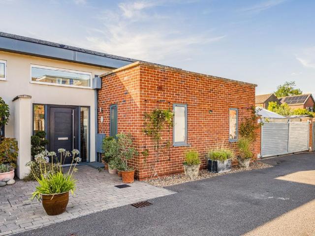 House for sale in Golden Valley, Gloucestershire