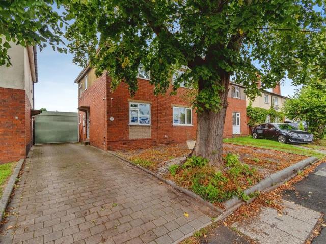 House for sale in Chadsmoor, Staffordshire