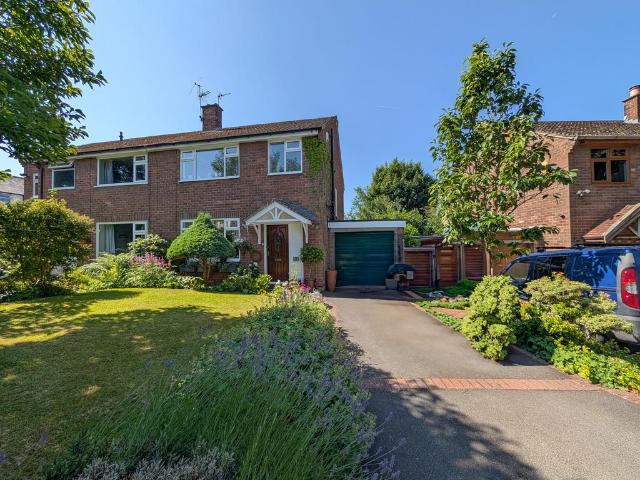 House for sale in Woodley, Greater Manchester