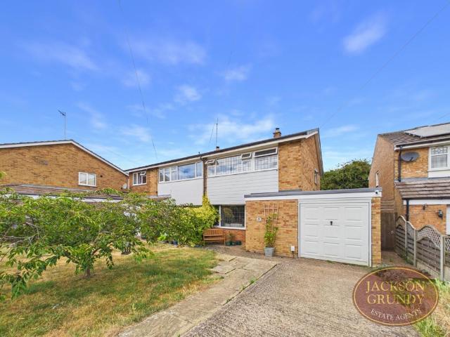 House for sale in New Duston, Duston