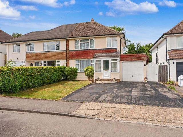 House for sale in Pouchen End, Hertfordshire
